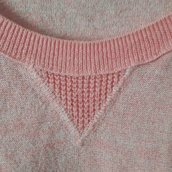 American Eagle Pink Boat Neck Sweater Size M - Picture 3 of 4